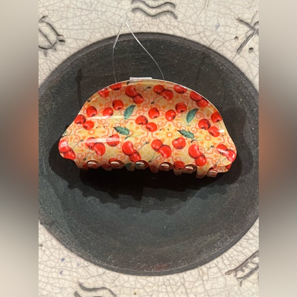 NWT Free People Well Traveled Claw Clip - Picture 6 of 10